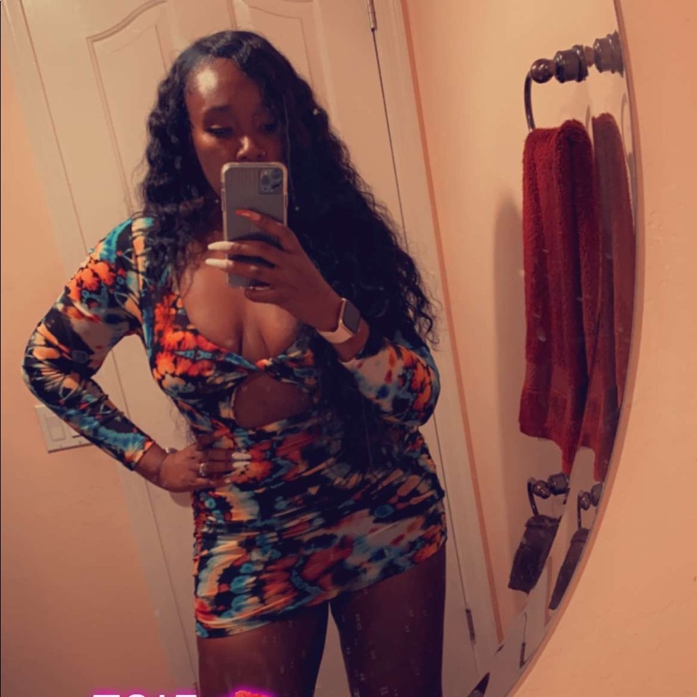 Meet your Posher, Courtney